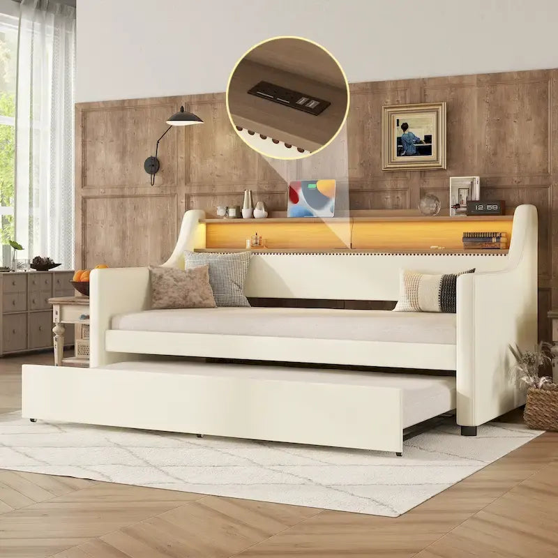 Lit de repos rembourré en cuir PU avec lumières LED, port de chargement USB et tête de lit de rangement