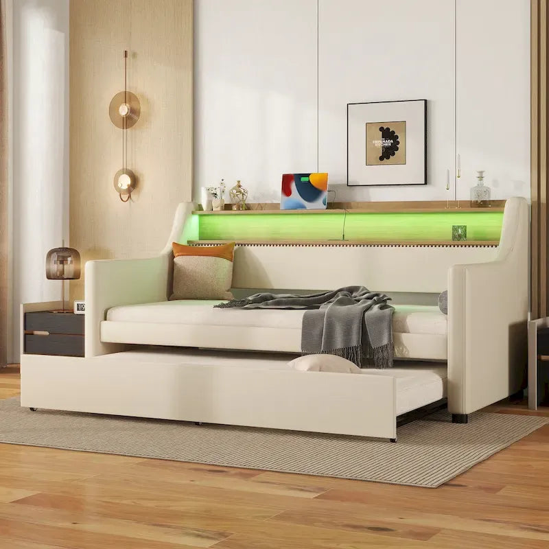 Lit de repos rembourré en cuir PU avec lumières LED, port de chargement USB et tête de lit de rangement