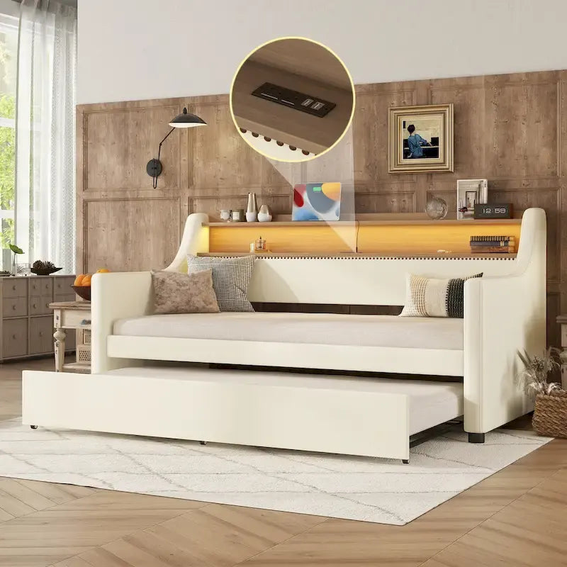 Lit de repos rembourré en cuir PU avec lumières LED, port de chargement USB et tête de lit de rangement