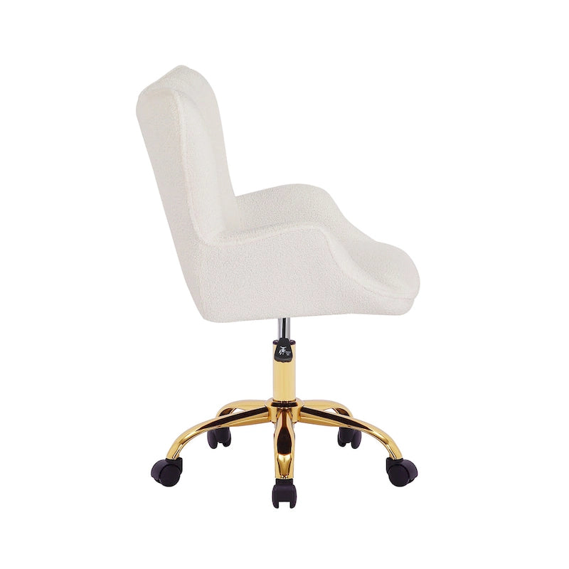 Fauteuil de bureau pivotant en tissu Teddy avec pieds chromés dorés et dossier à oreilles