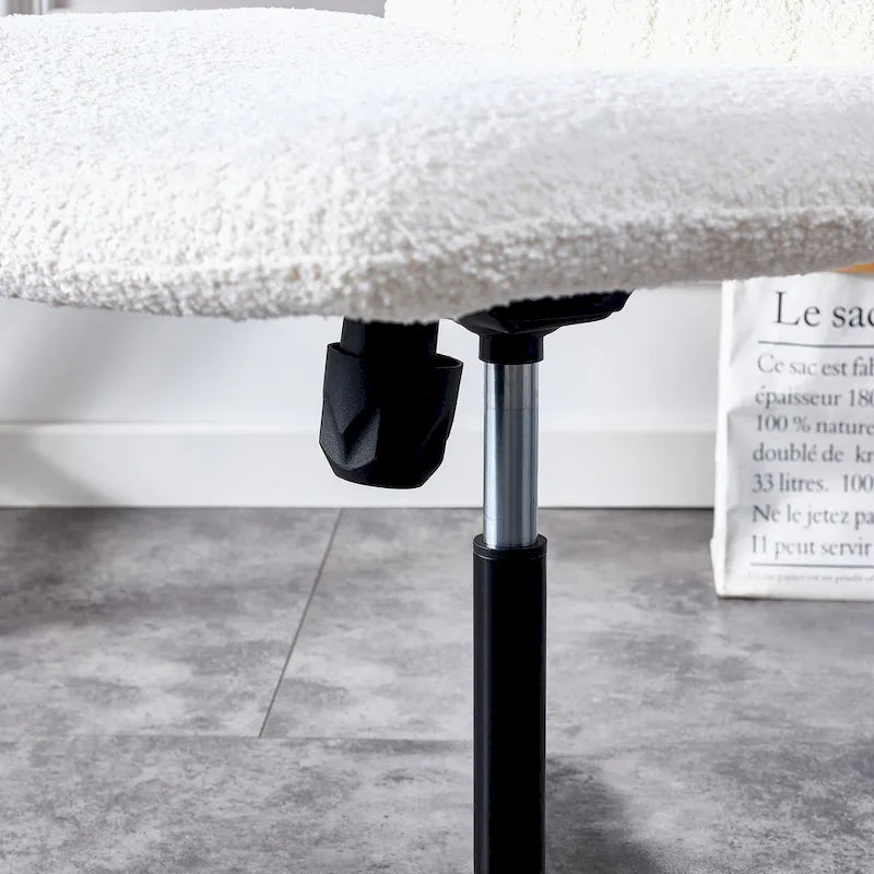 Chaise de bureau pivotante sans accoudoirs ergonomique avec dossier rayé à hauteur réglable