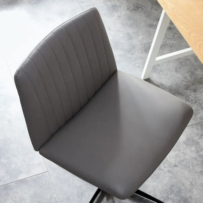 Chaise de bureau pivotante sans accoudoirs ergonomique avec dossier rayé à hauteur réglable