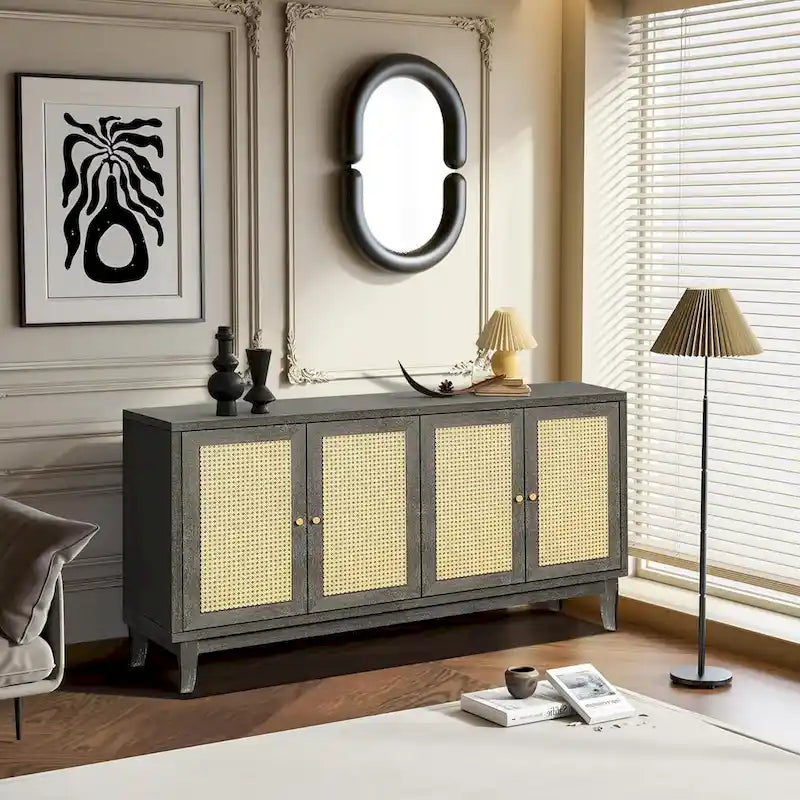 Buffet en bois gris foncé antique avec portes en rotin et meuble de rangement