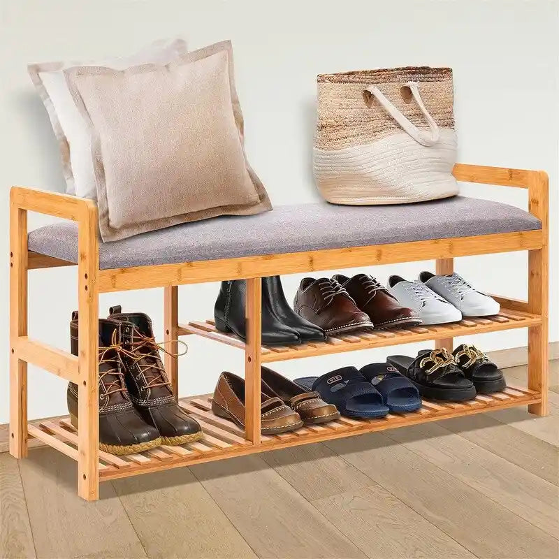 Banc à chaussures en bambou avec coussin gris amovible et étagères de rangement